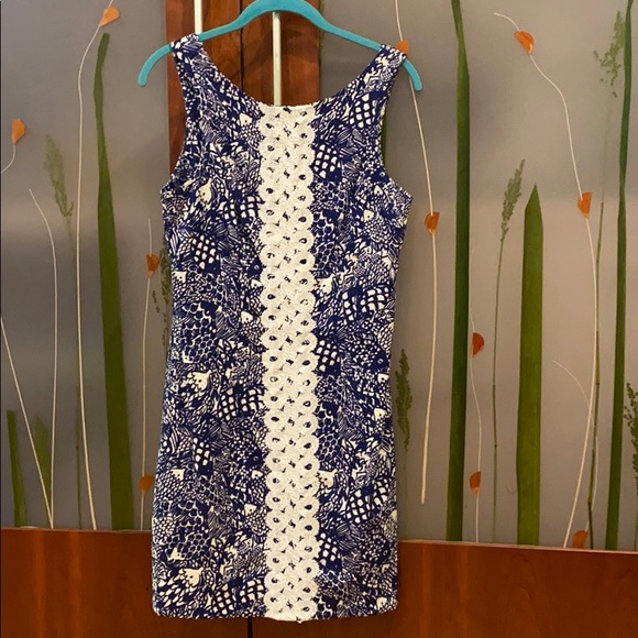 Lilly Pulitzer Dresses & Skirts - Lily Pulitzer blue and white dress